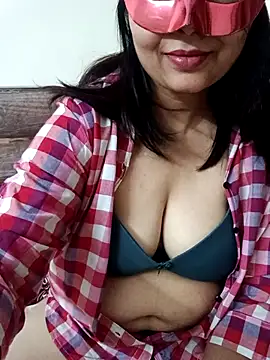 Naughty-Nancy online show from 04-12-26, 02:48