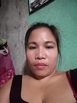 sweet buncandy online show from 12-18-25, 12:53