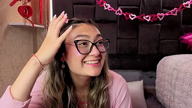 Im-Lola online show from 02-12-26, 09:47