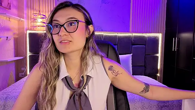 Im-Lola online show from 11-07-25, 09:30