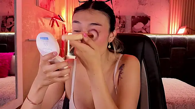 Im-Lola online show from 03-05-26, 08:38