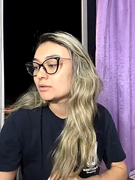 Im-Lola online show from 11-07-25, 09:14