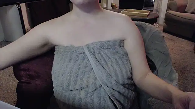 Skyl31 online show from 12-22-25, 04:01