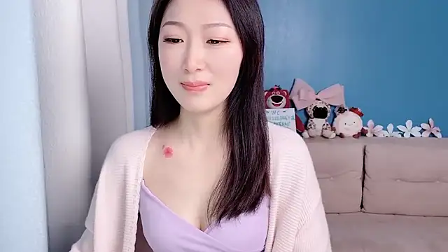 Snapshot of ella55-- chatting on 03-01-26, 01:05 ella55-- online show from 03-01-26, 01:05