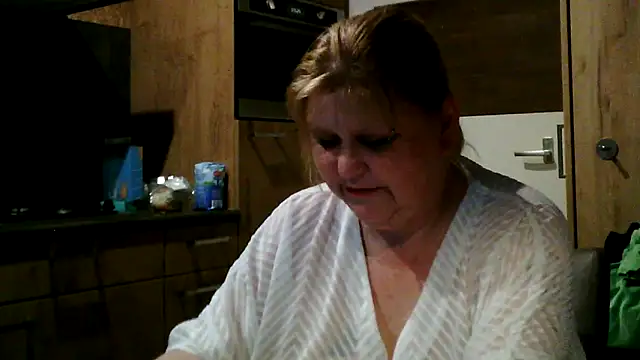 Sylviastar46 online show from 03-23-26, 09:03