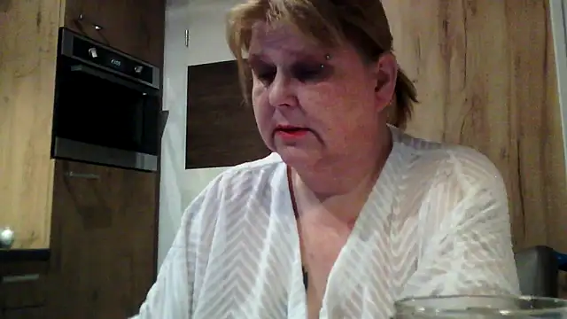 Sylviastar46 online show from 03-21-26, 08:46