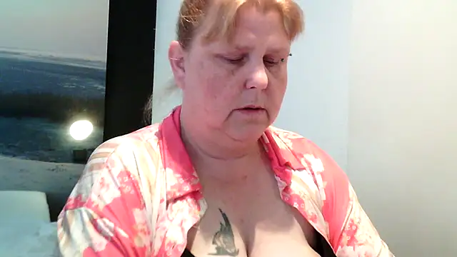Sylviastar46 online show from 05-20-26, 06:05