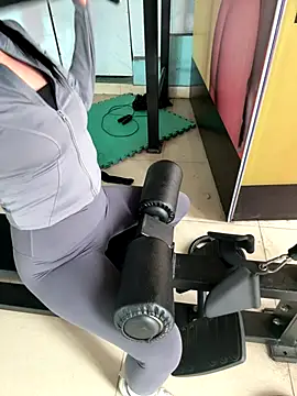 trinhvutrinh online show from 12-16-25, 07:01