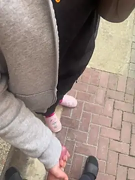 Teeny-Slut18 online show from 05-16-26, 06:45