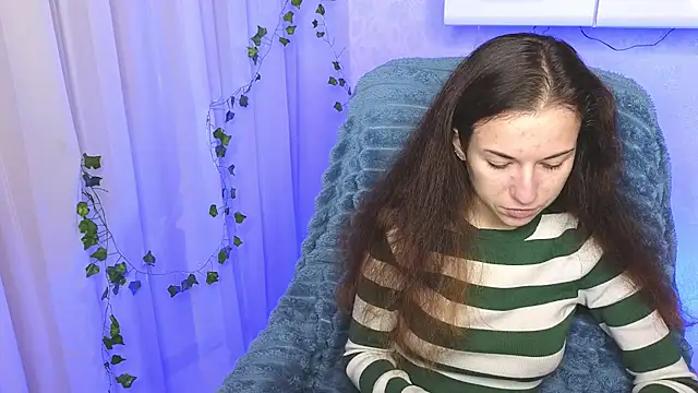 Snapshot of Ulyanix chatting on 11-16-25, 04:28 Ulyanix online show from 11-16-25, 04:28