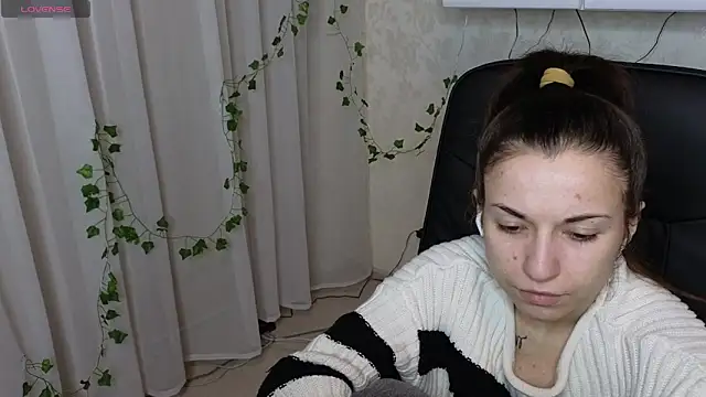 Ulyanix online show from 02-08-26, 05:05