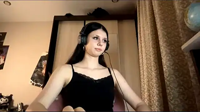 AnGallo online show from 11-16-25, 07:40