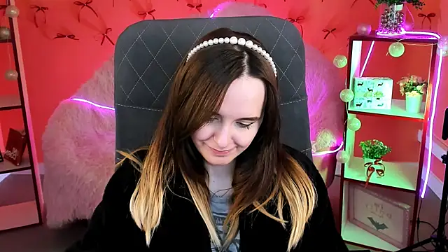 IreneBailey online show from 12-03-25, 09:20