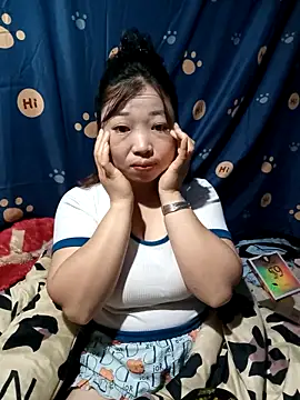 julybe online show from 11-18-25, 02:16