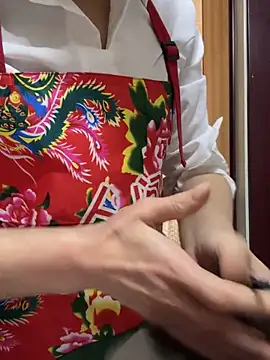 aniani11 online show from 02-05-26, 04:19