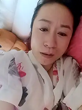 aniani11 online show from 11-15-25, 12:14