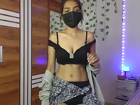 Saloni9 online show from 11-30-25, 04:24