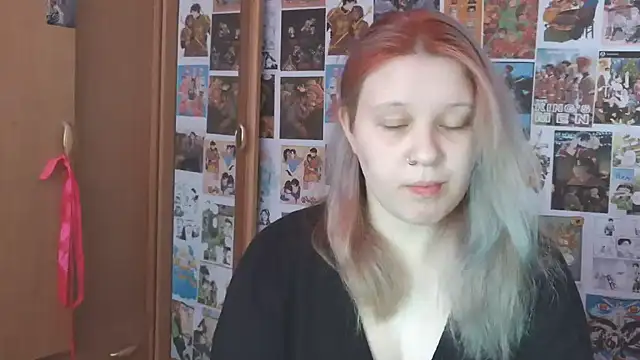 Snapshot of FoxPlayXX chatting on 07-11-26, 04:46 FoxPlayXX online show from 07-11-26, 04:46