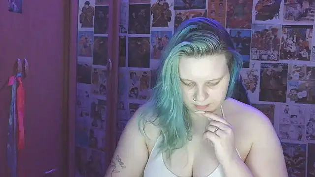 Snapshot of FoxPlayXX chatting on 06-22-26, 08:17 FoxPlayXX online show from 06-22-26, 08:17