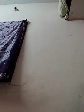 pujapujarrrr online show from 11-06-25, 08:13