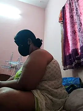 pujapujarrrr online show from 11-20-25, 05:52