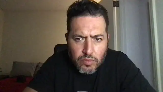 Snapshot of ezrah23 chatting on 11-13-25, 06:34 ezrah23 online show from 11-13-25, 06:34