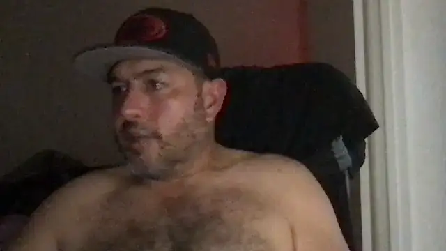 Snapshot of ezrah23 chatting on 12-01-25, 08:10 ezrah23 online show from 12-01-25, 08:10