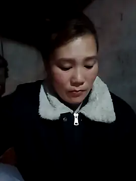 Snapshot of -Lana-123 chatting on 02-12-26, 11:04 -Lana-123 online show from 02-12-26, 11:04