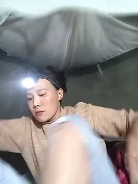 Snapshot of -Lana-123 chatting on 02-15-26, 08:24 -Lana-123 online show from 02-15-26, 08:24