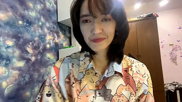 Lala Lush online show from 10-29-25, 04:17