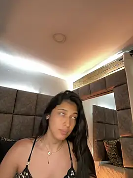 Snapshot of BrigitteVons chatting on 04-02-26, 04:30 BrigitteVons online show from 04-02-26, 04:30