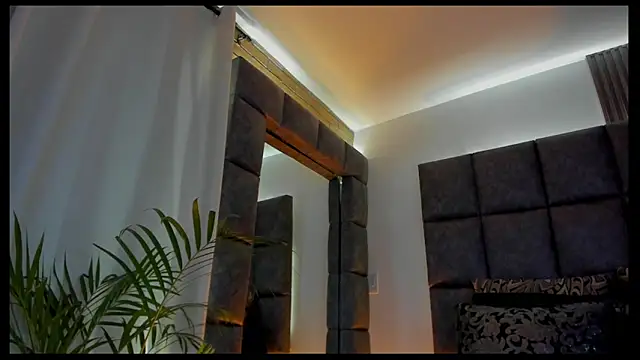 Snapshot of BrigitteVons chatting on 05-18-26, 04:07 BrigitteVons online show from 05-18-26, 04:07