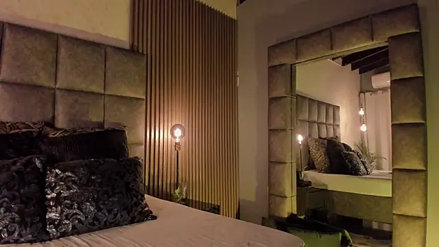 BrigitteVons online show from 11-11-25, 12:49