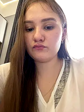 Regina Lynne online show from 10-31-25, 09:28