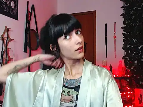 CarrieBurton online show from 11-03-25, 03:15