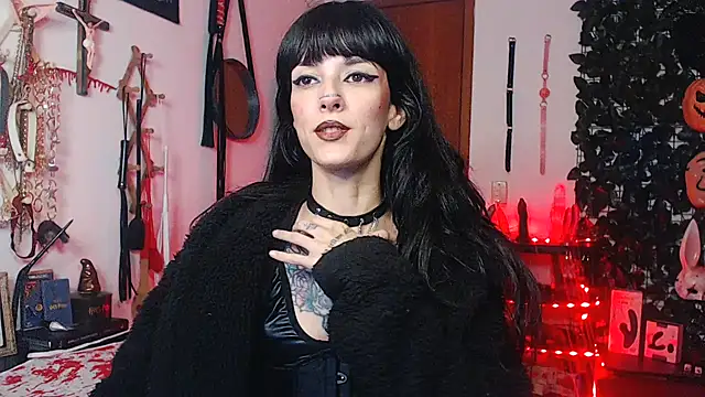 CarrieBurton online show from 11-04-25, 01:59