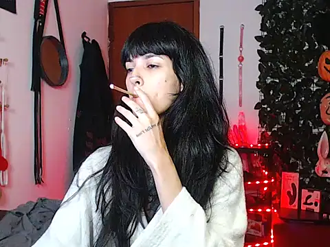 Snapshot of CarrieBurton chatting on 10-30-25, 02:47 CarrieBurton online show from 10-30-25, 02:47