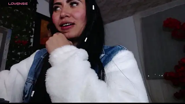 myomii nixx online show from 12-22-25, 02:33