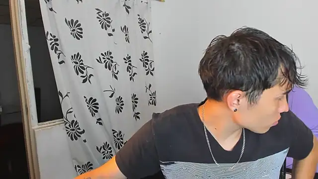 MollyandFher online show from 12-22-25, 02:11