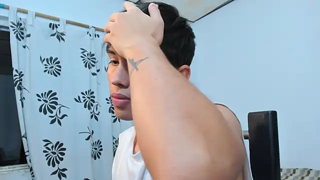 MollyandFher online show from 12-18-25, 10:13