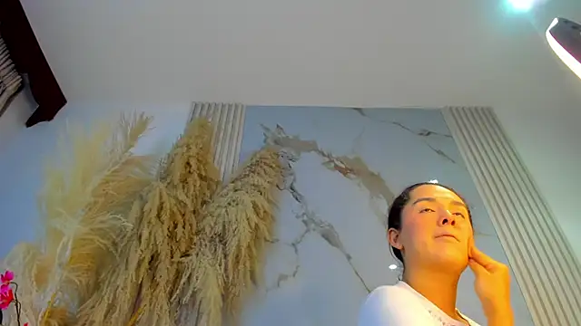 AudreyHayworth online show from 06-12-26, 11:41