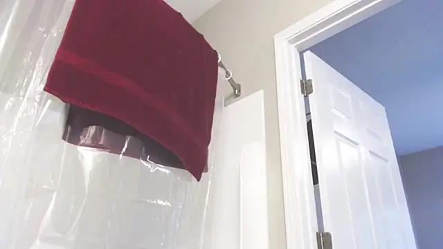 Snapshot of Chacho_1972 chatting on 11-03-25, 04:21 Chacho 1972 online show from 11-03-25, 04:21