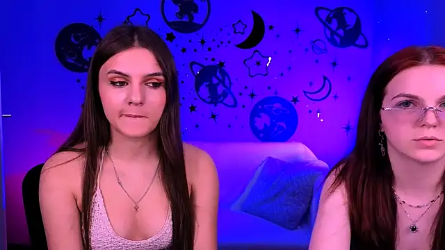 lisa dark  online show from 04-09-26, 07:09