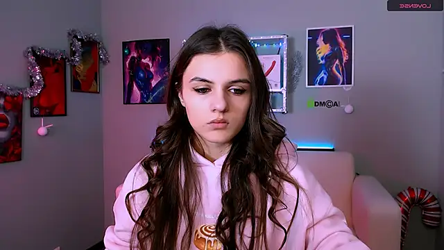 lisa dark  online show from 01-13-26, 10:19