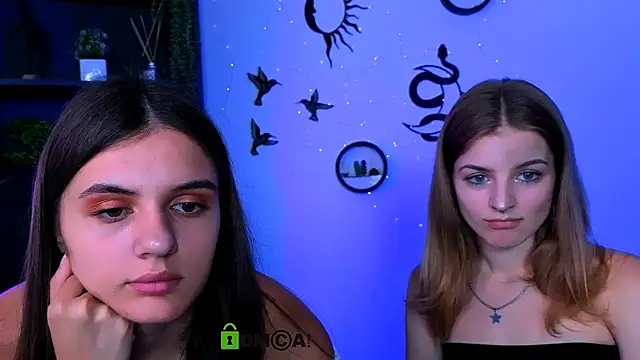 lisa dark  online show from 07-14-26, 09:25