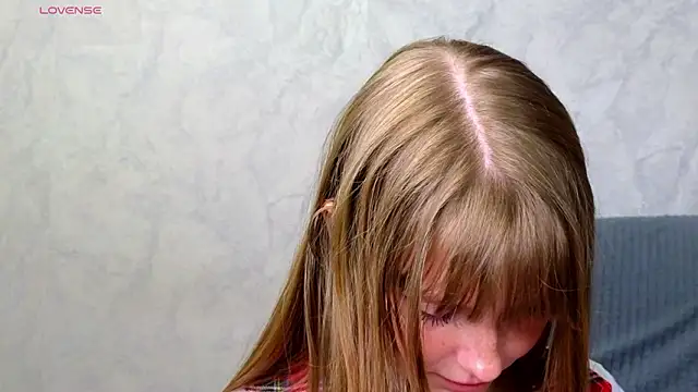 Lovelly molly1 online show from 03-19-26, 05:35