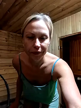 Elle Milfa online show from 06-09-26, 01:23