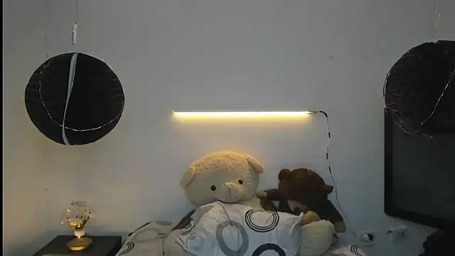 darwinandbrayann online show from 03-10-26, 08:46