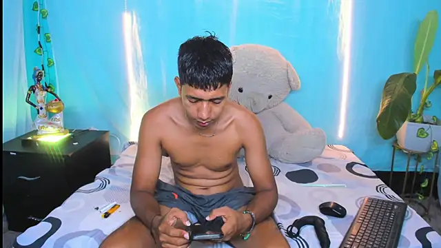 darwinandbrayann online show from 07-26-26, 05:03