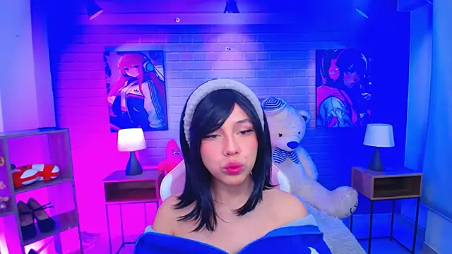 Snapshot of roseefancy19 chatting on 02-17-26, 11:51 roseefancy19 online show from 02-17-26, 11:51